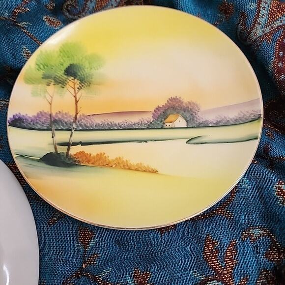 Lot Of 2 Meito China Japan Handpainted Plates Calm Pastoral Scenes Vtg 8in & 6.5 - Picture 6 of 7